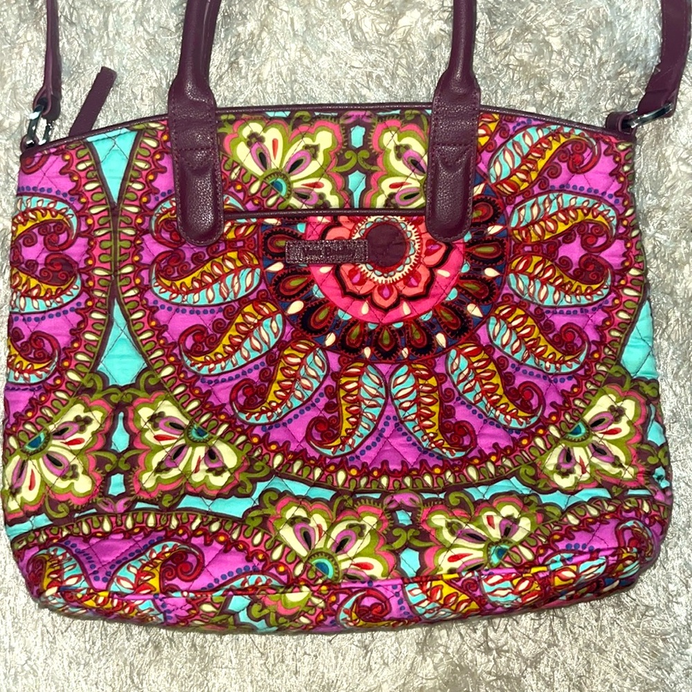 Vera Bradley purse . Never used.